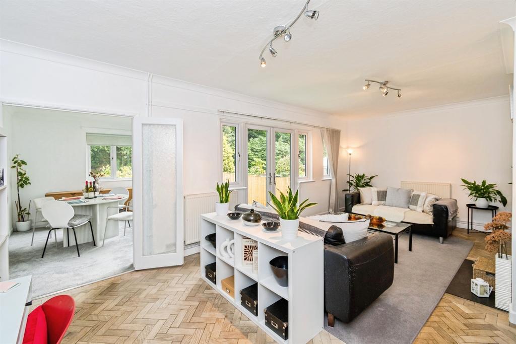 Bassett Row, Southampton - View 4