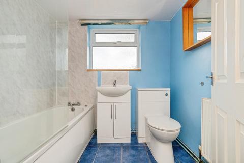 undefined, Thomas Street, Tamworth, Staffordshire, B77