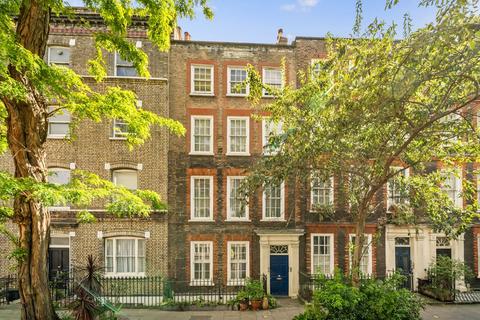 Great Ormond Street, London WC1N
