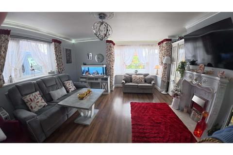 3 bedroom detached bungalow for sale, Dyserth Road, Rhyl, LL18