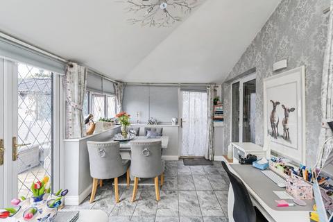 3 bedroom detached bungalow for sale, Dyserth Road, Rhyl, LL18