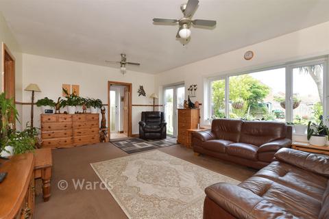 3 bedroom bungalow for sale, Park Avenue, Birchington, Kent