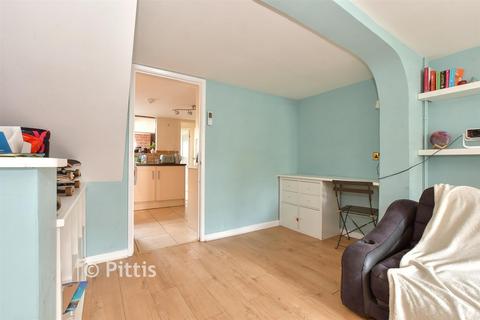 2 bedroom terraced house for sale, Castle Road, Newport PO30