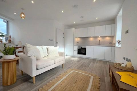 1 bedroom apartment for sale, Brockley Cross, London