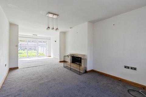 2 bedroom semi-detached house for sale, Temple Rise, Leeds