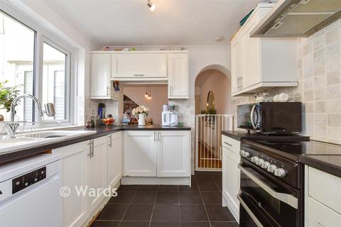 3 bedroom terraced house for sale, Alma Road, Folkestone CT20