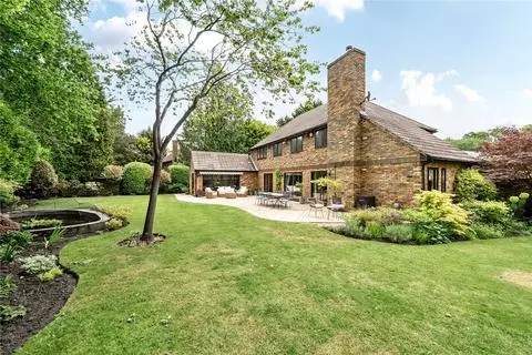 4 bedroom detached house for sale – pohled 2