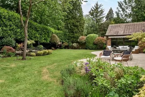 4 bedroom detached house for sale – pohled 3