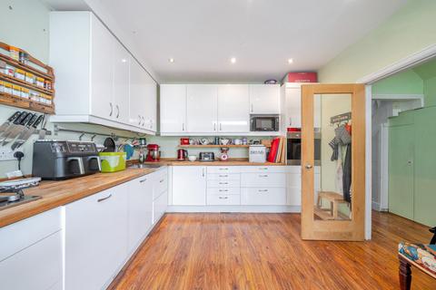 4 bedroom terraced house for sale, Moordown, Shooters Hill