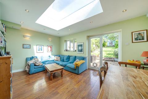 4 bedroom terraced house for sale, Moordown, Shooters Hill