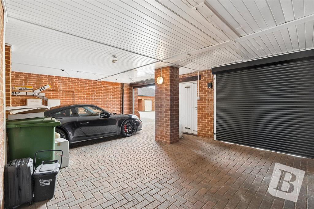 Double Garage