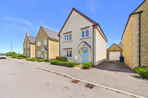 4 bedroom detached house for sale, Somerdale Avenue, Brockworth, Gloucester, Gloucestershire, GL3