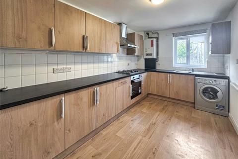 2 bedroom terraced house to rent, Humber Close, West Drayton, UB7