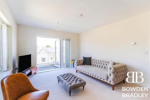 undefined, Reservoir Way, Hainault, IG6