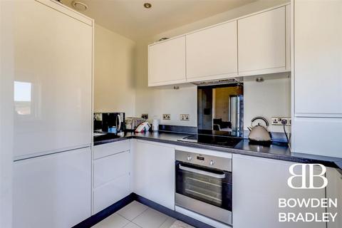 undefined, Reservoir Way, Hainault, IG6