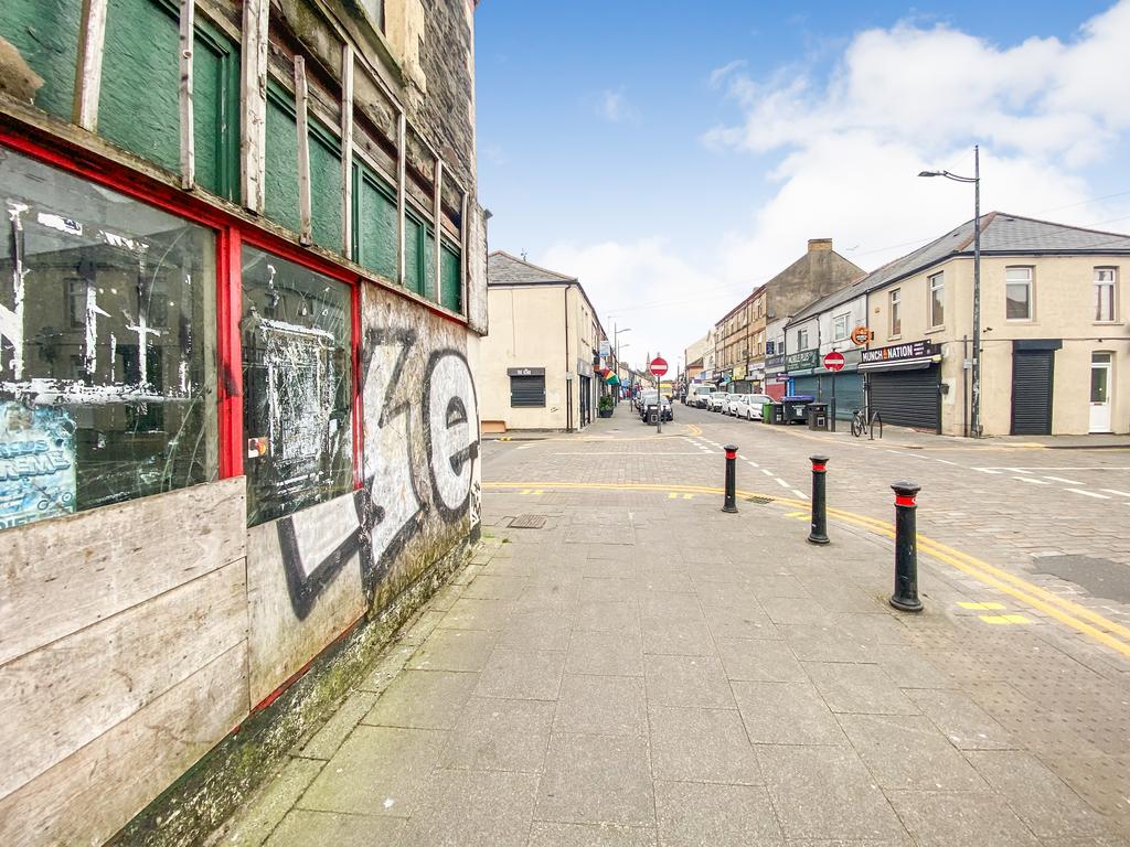 111-112 Clifton Street, Cardiff, CF24 1LU - View 5