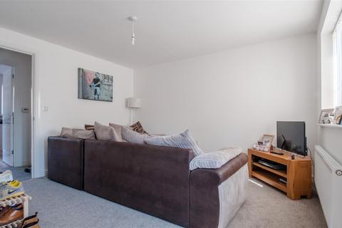 undefined, Victoria Drive, Higham Ferrers