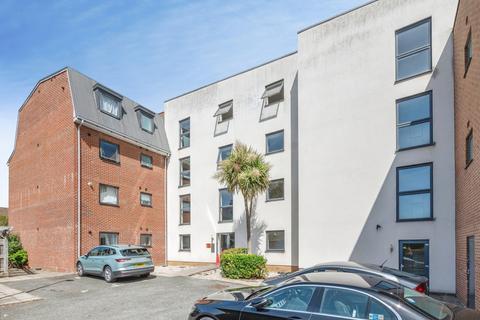 1 bedroom flat for sale, The Chase, Grays, Essex, RM20