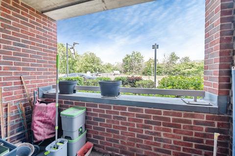1 bedroom flat for sale, The Chase, Grays, Essex, RM20
