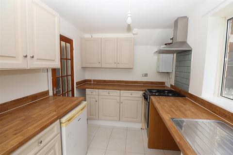 3 bedroom house to rent, Tiffany Close, Bletchley, Milton Keynes