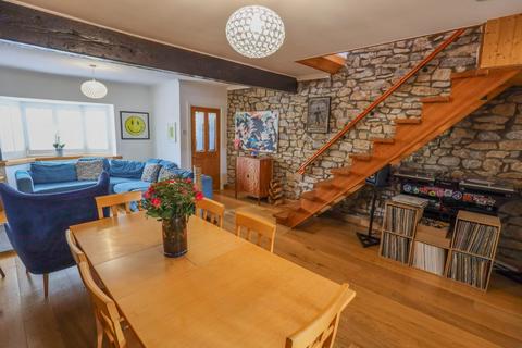 3 bedroom cottage for sale, September Cottage, Croft Street, Cowbridge, Vale Of Glamorgan, CF71 7DH