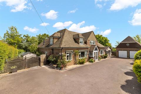 4 bedroom detached house for sale, St. Wilfrids Green, Hailsham