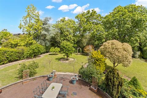 4 bedroom detached house for sale, St. Wilfrids Green, Hailsham