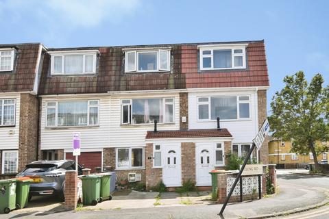 Young Road, London, E16