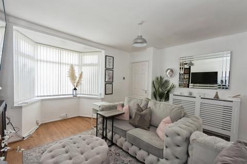 3 bedroom semi-detached house for sale, Trinder Road, Smethwick