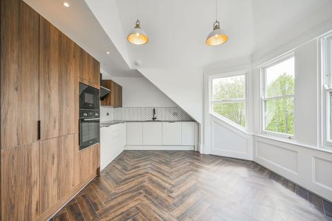 2 bedroom flat for sale, 7 Hillmarton Road, London N7