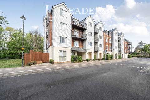 1 bedroom apartment for sale, Bradford Street, Tonbridge, Kent
