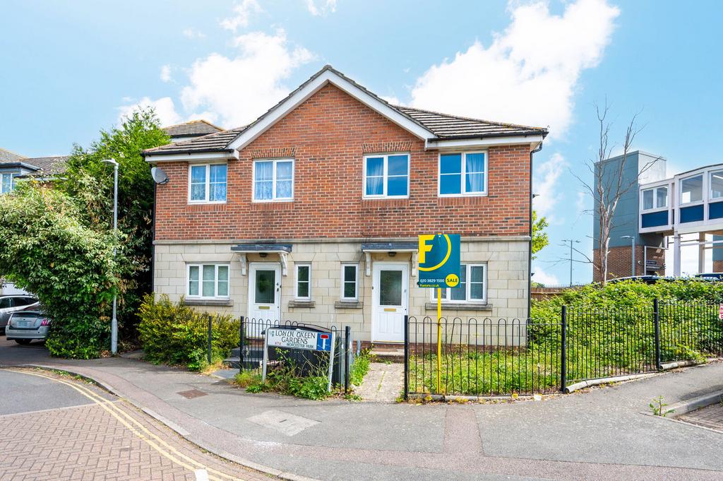 Detached house exterior