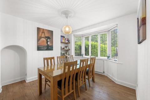 Beverley Way, Raynes Park, London, SW20