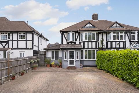 Beverley Way, Raynes Park, London, SW20