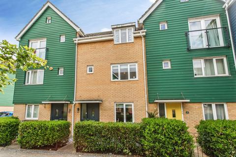 4 bedroom terraced house for sale, Athena Close, SOUTHEND-ON-SEA, Essex, SS2