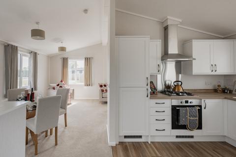 2 bedroom park home for sale, Belton, Norfolk, NR31