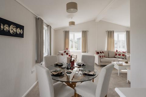 2 bedroom park home for sale, Belton, Norfolk, NR31
