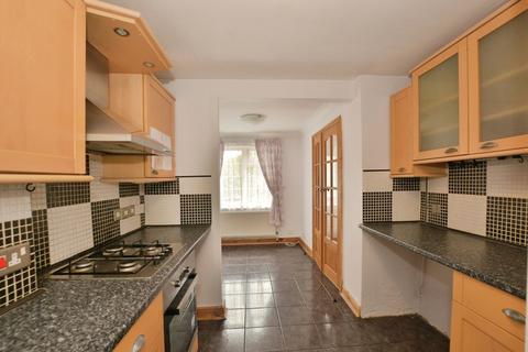 2 bedroom house for sale, Nutley Close, Ashford, Kent, TN24