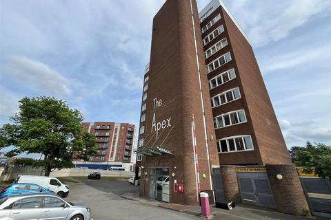 Flat - Oundle Road, PETERBOROUGH