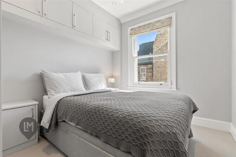 2 bedroom flat for sale, Replingham Road, London