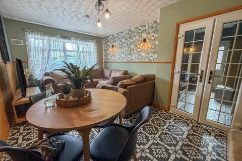 3 bedroom bungalow for sale, Leek New Road, Staffordshire ST1