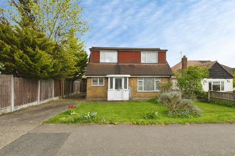 2 bedroom detached bungalow for sale, Helena Road, Rayleigh