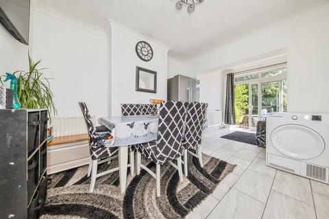 3 bedroom semi-detached house for sale, Anita Close East, Ipswich