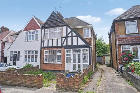 3 bedroom semi-detached house for sale, Glendale Gardens, WEMBLEY
