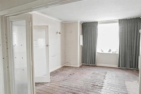 3 bedroom semi-detached house for sale, Glendale Gardens, WEMBLEY