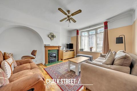 3 bedroom terraced house for sale, Nuneaton Road, Dagenham, RM9