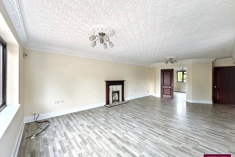 3 bedroom detached bungalow for sale, Plas Y Brenin, Rhuddlan, Denbighshire LL18 5YH