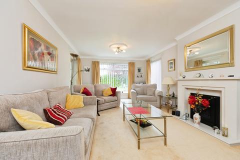 4 bedroom bungalow for sale, Longmeadows, Ponteland, Newcastle upon Tyne, Northumberland, NE20