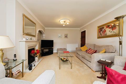 4 bedroom bungalow for sale, Longmeadows, Ponteland, Newcastle upon Tyne, Northumberland, NE20