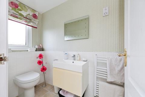 4 bedroom bungalow for sale, Longmeadows, Ponteland, Newcastle upon Tyne, Northumberland, NE20